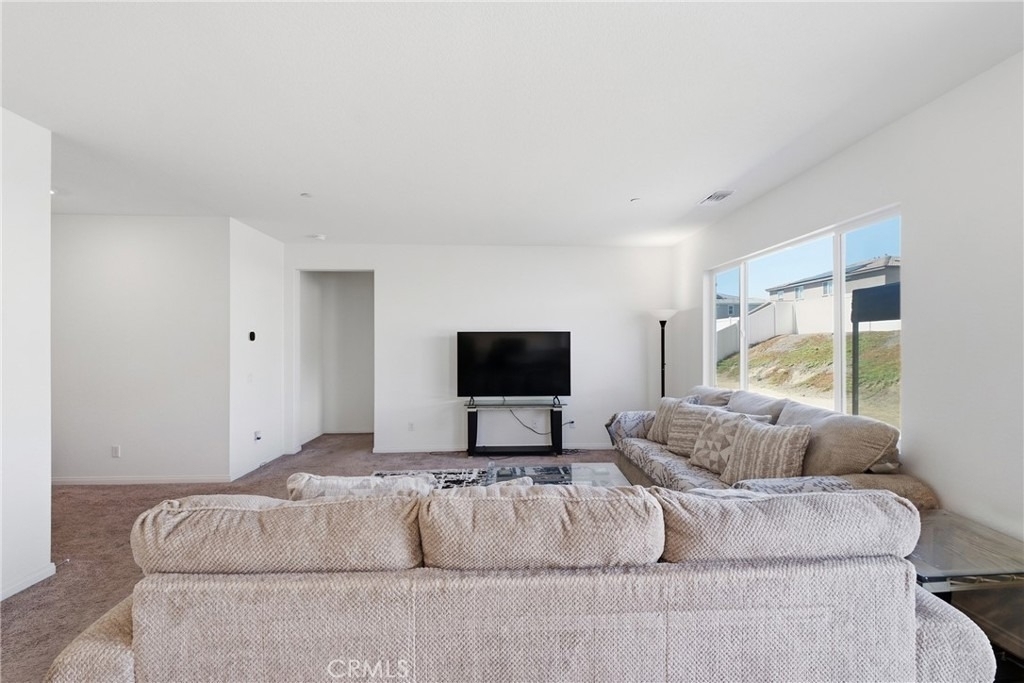 27786 Bay Avenue - Photo 5