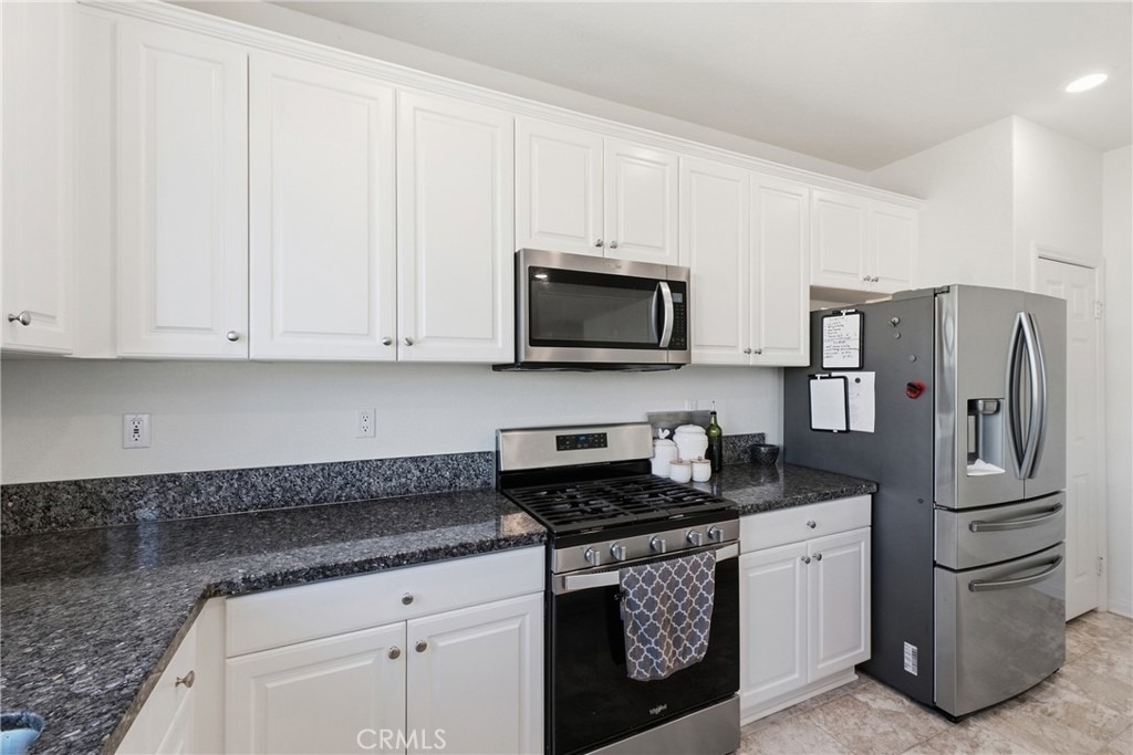 27786 Bay Avenue - Photo 7