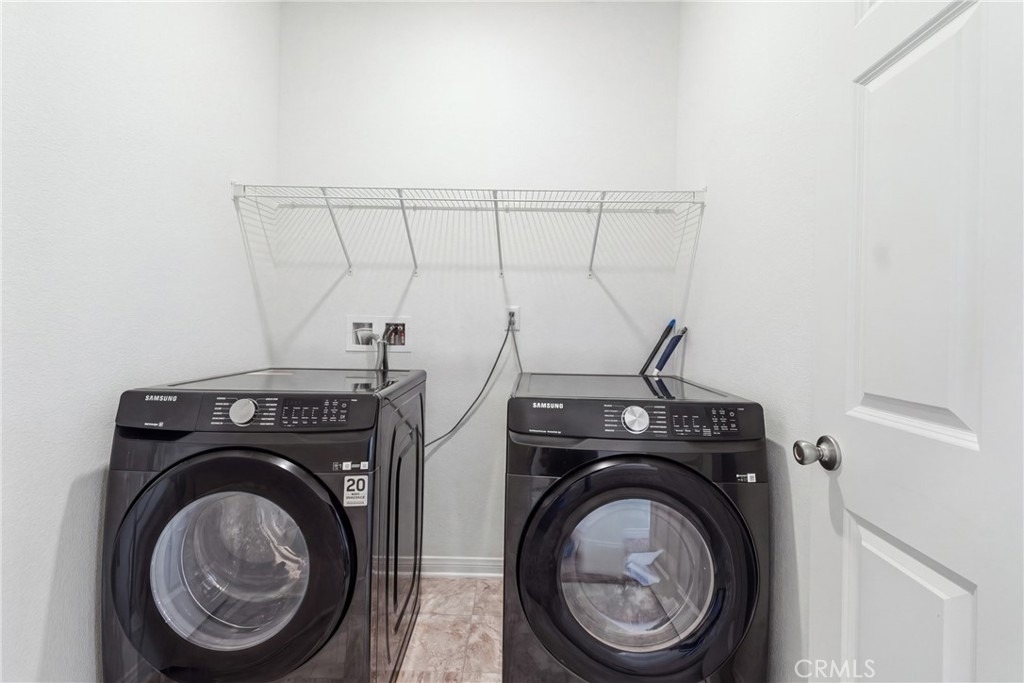 27786 Bay Avenue - Photo 24