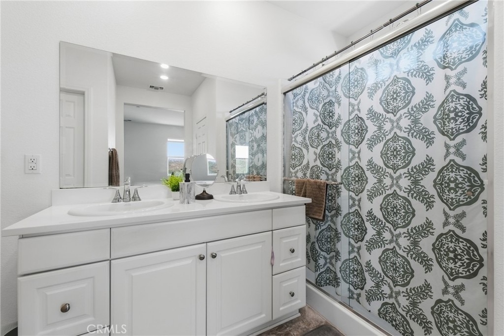 27786 Bay Avenue - Photo 14