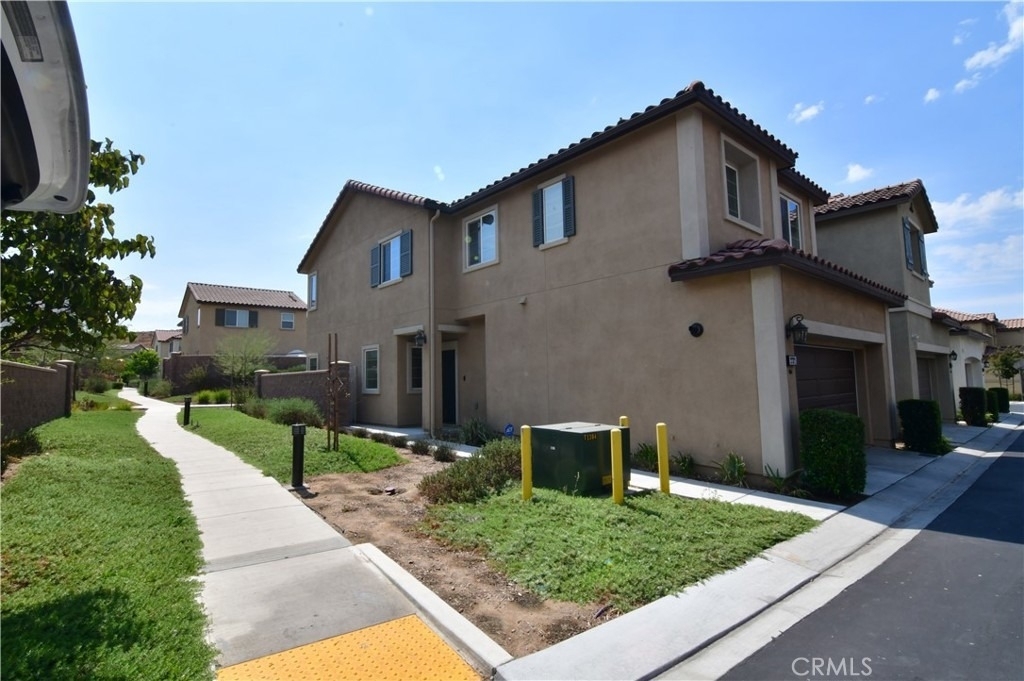 27371 Red Rock Rd - Photo 0