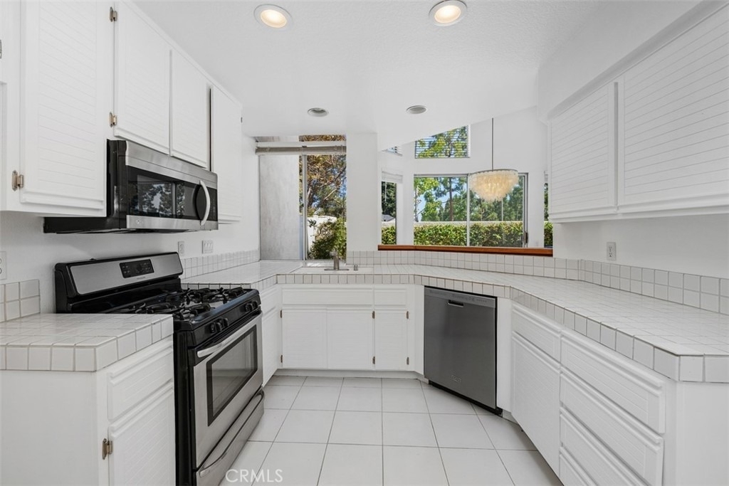 19 Stream Street - Photo 9