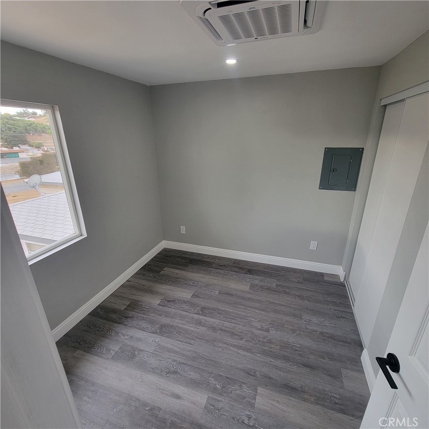 12423 Ridgewood Drive - Photo 5