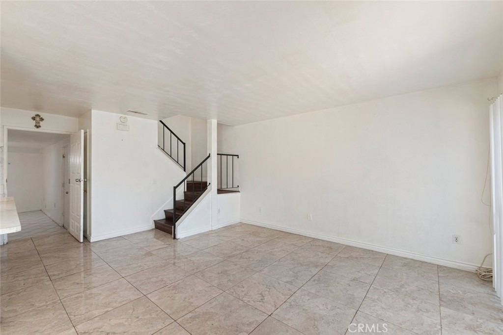4801 Jackson - Photo 15