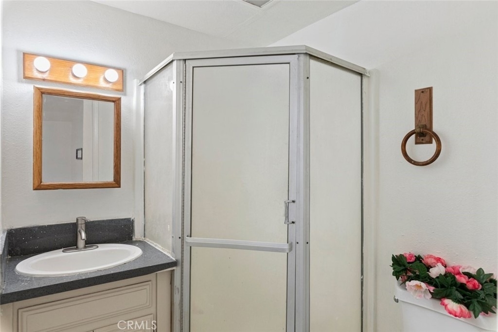 4801 Jackson - Photo 19