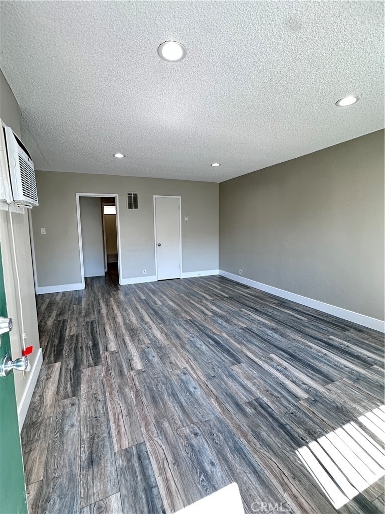 13520 Rye Street - Photo 0