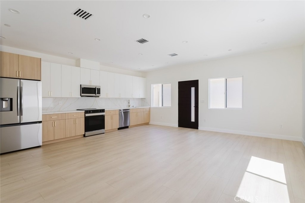 1507 N Niagara Street - Photo 3