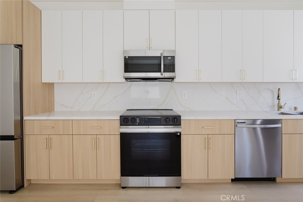 1507 N Niagara Street - Photo 7