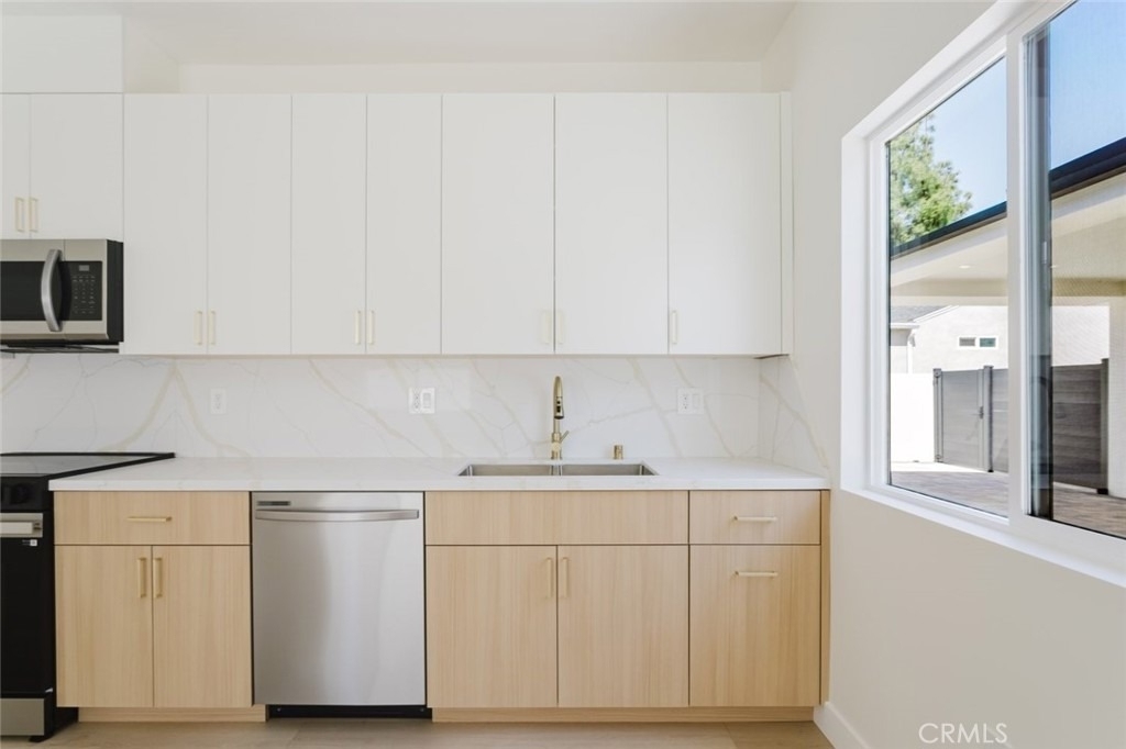 1507 N Niagara Street - Photo 8