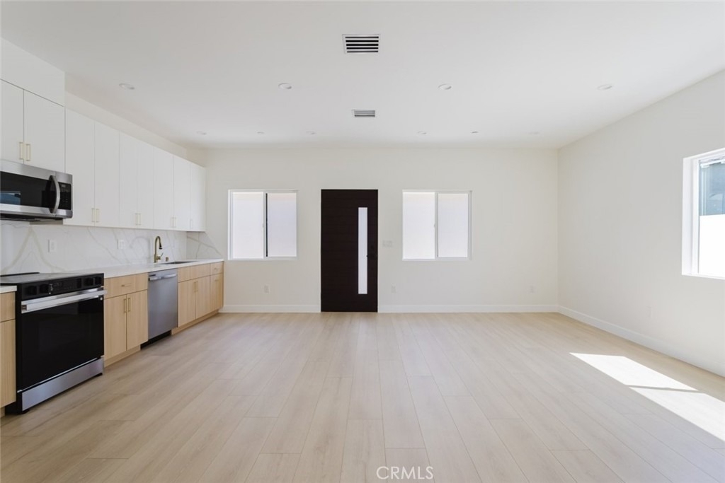 1507 N Niagara Street - Photo 4
