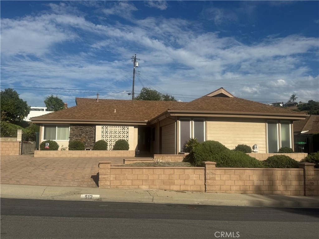 512 Ladera - Photo 0