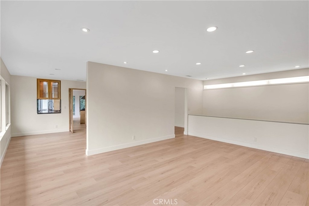 859 Saint Katherine Drive - Photo 37