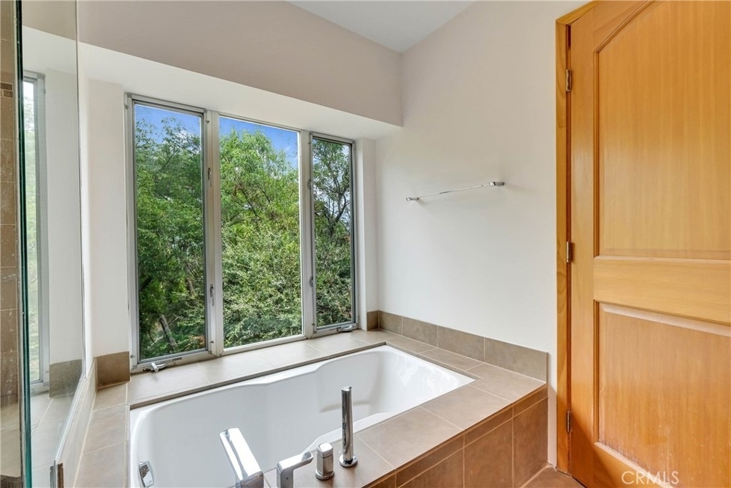859 Saint Katherine Drive - Photo 64