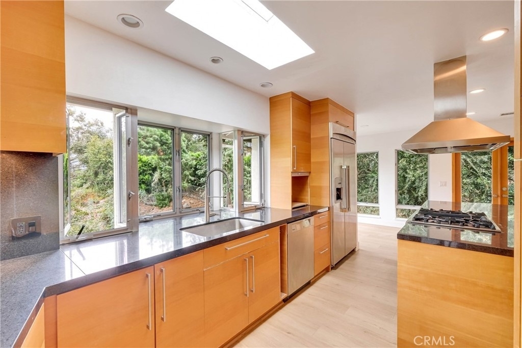 859 Saint Katherine Drive - Photo 42