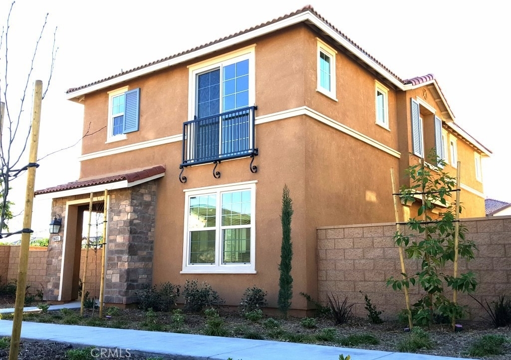 8433 Floro Place - Photo 2
