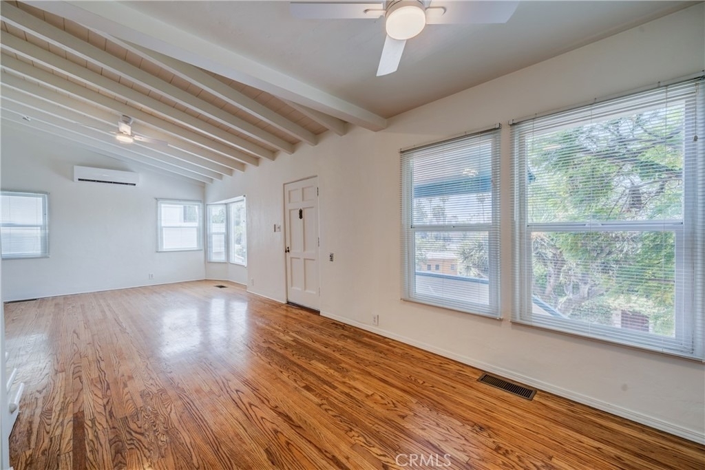 1616 Redcliff - Photo 19