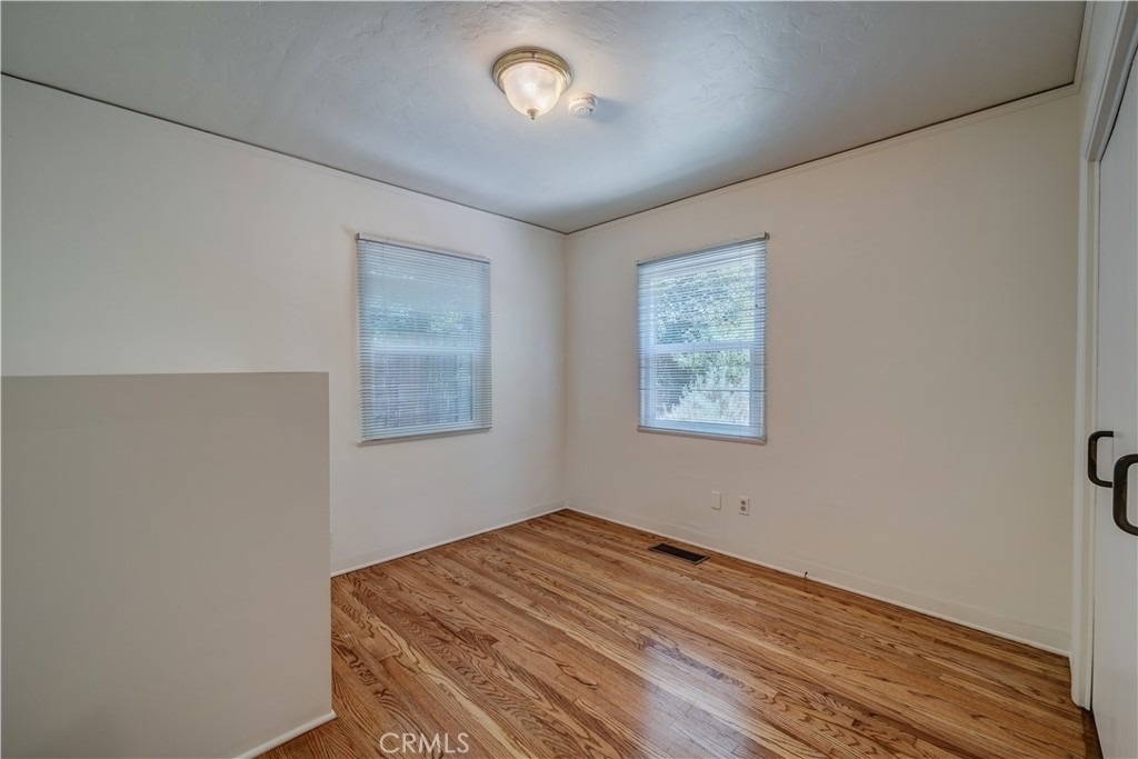 1616 Redcliff - Photo 27