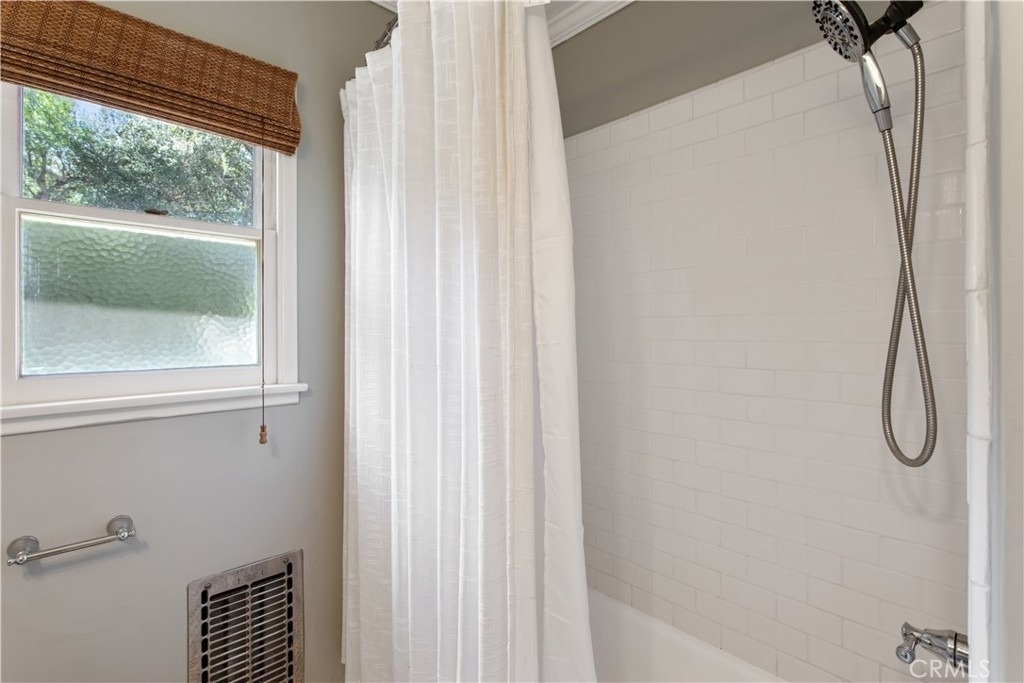 2935 Rhodelia Avenue - Photo 22