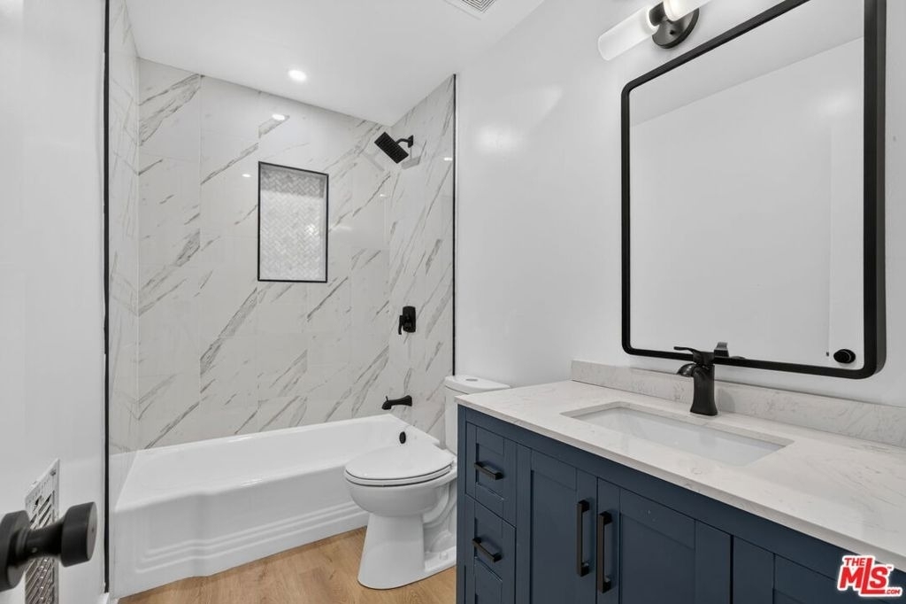 12287 Osborne Street - Photo 15