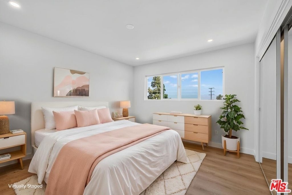 12287 Osborne Street - Photo 10