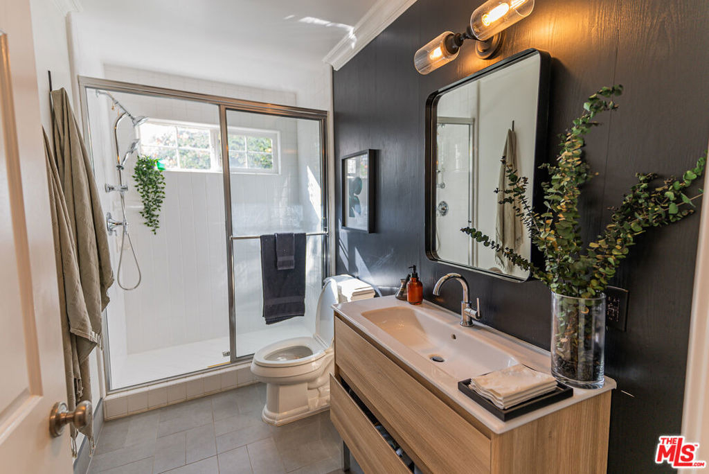 4749 Norwich Avenue - Photo 23