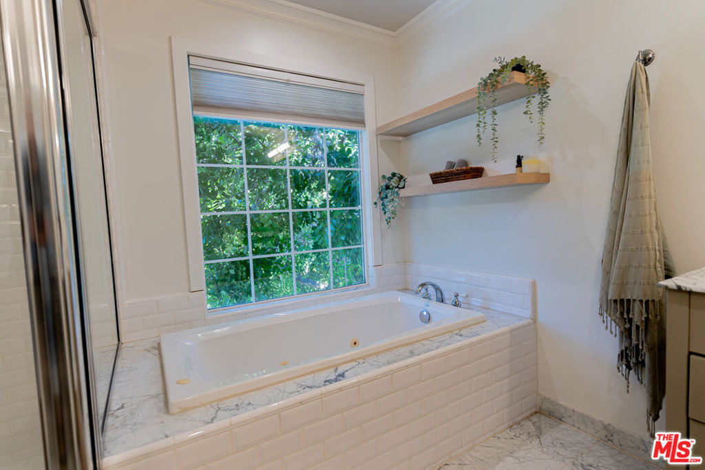 4749 Norwich Avenue - Photo 21