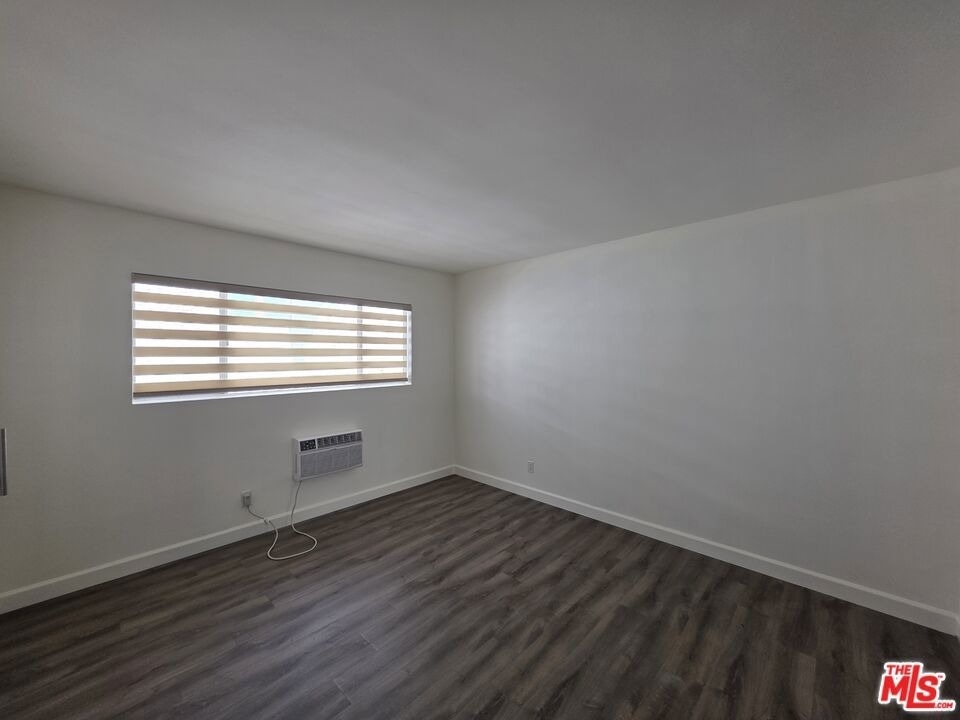 1625 Franklin Street - Photo 4
