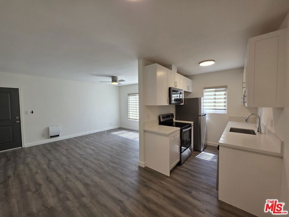 1625 Franklin Street - Photo 0