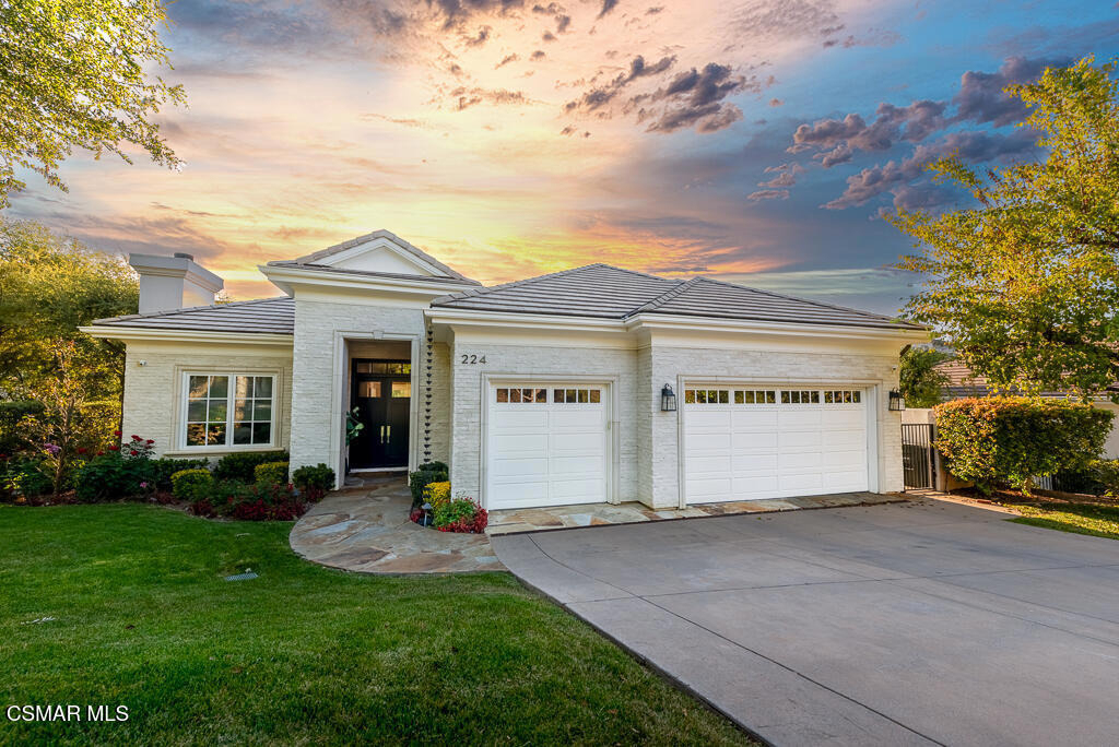 224 Lake Sherwood Drive - Photo 1