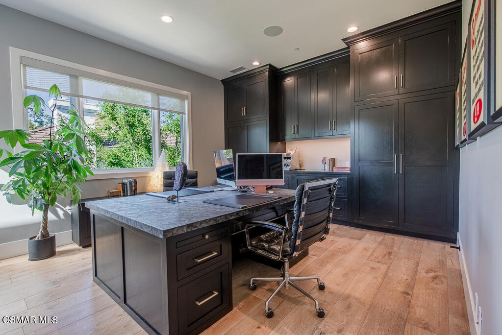 224 Lake Sherwood Drive - Photo 11