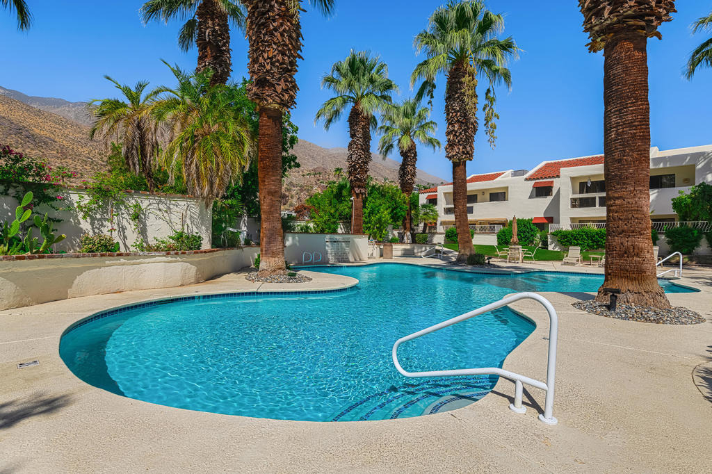 255 E Avenida Granada - Photo 29