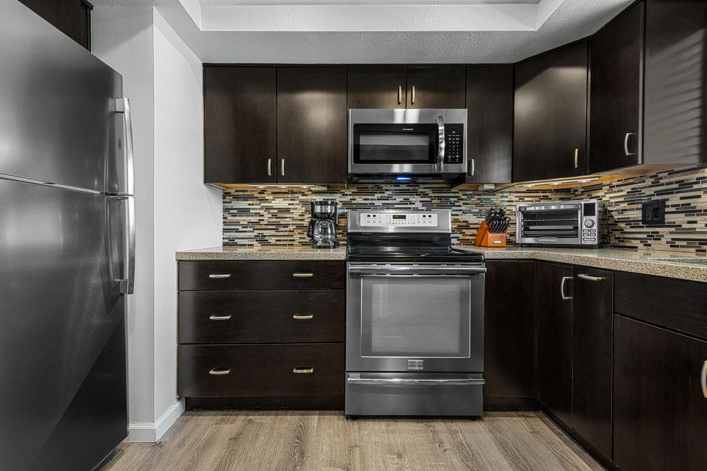 255 E Avenida Granada - Photo 9
