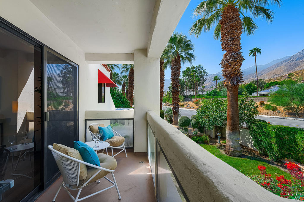 255 E Avenida Granada - Photo 26