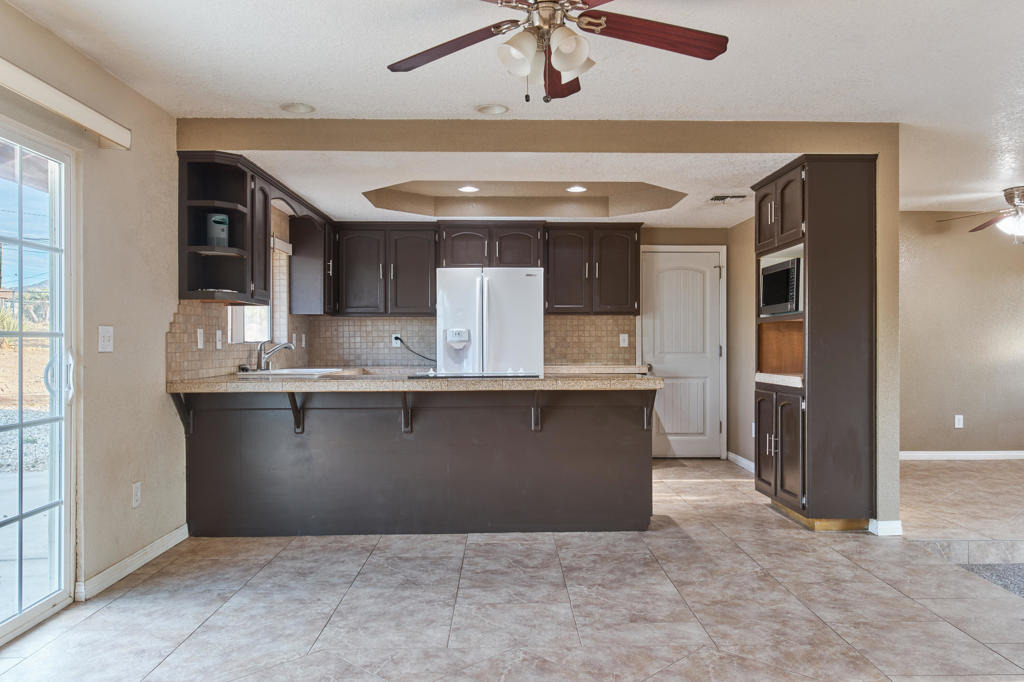 8395 Keats Avenue - Photo 15