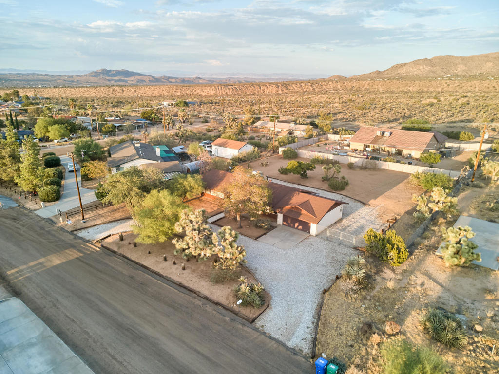 8395 Keats Avenue - Photo 4