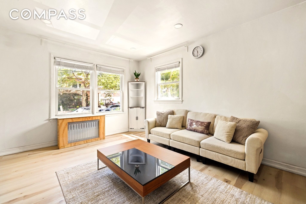 12th Avenue - Photo 6