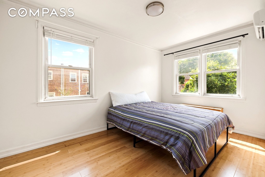 12th Avenue - Photo 10