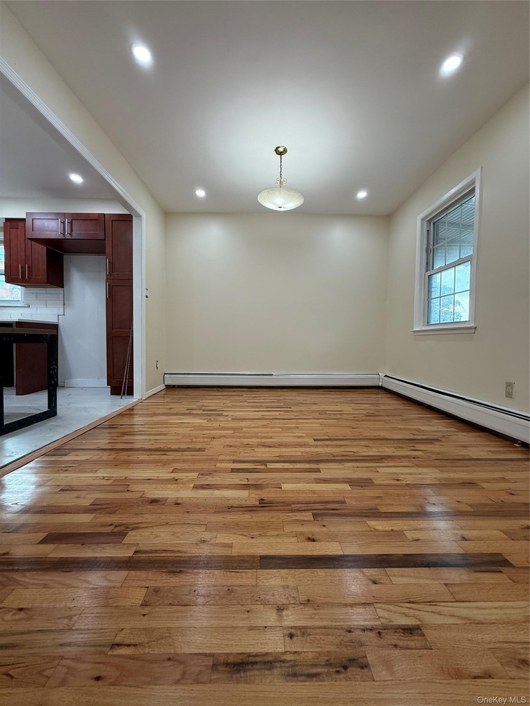 164 84 Ave - Photo 2