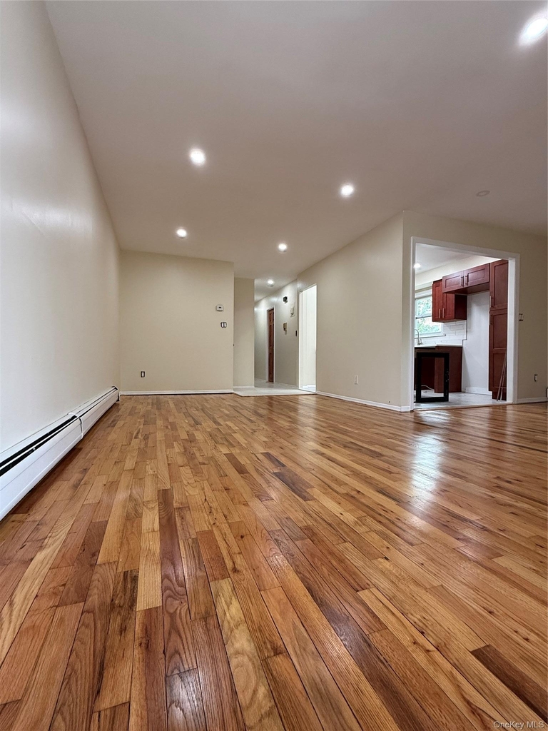 164 84 Ave - Photo 1