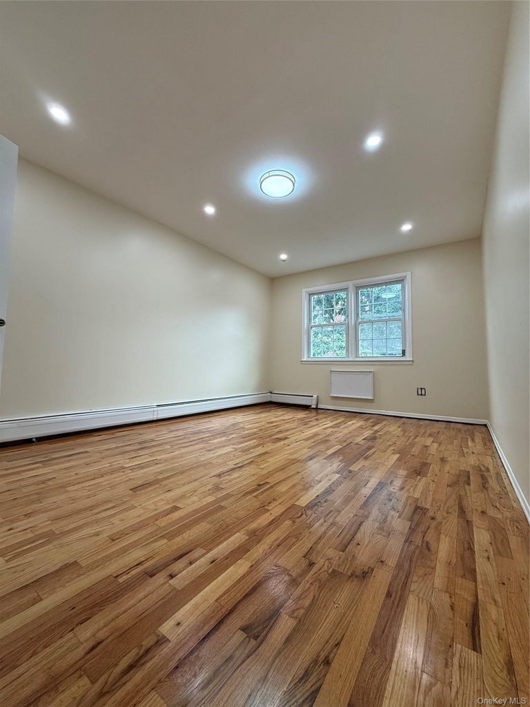 164 84 Ave - Photo 6