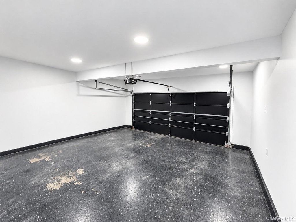 65 Mayfair Road - Photo 34
