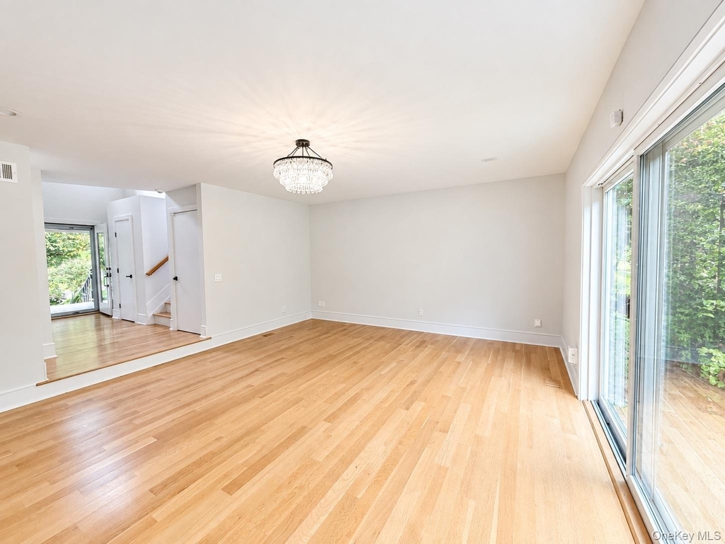 65 Mayfair Road - Photo 16