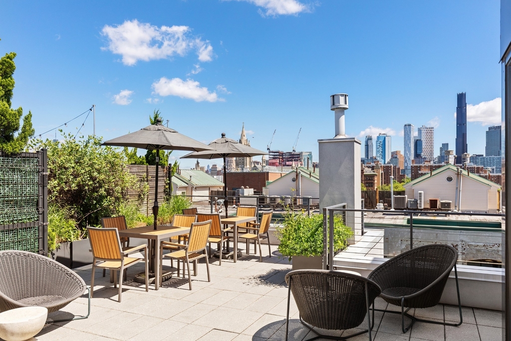 345 Carroll Street - Photo 7