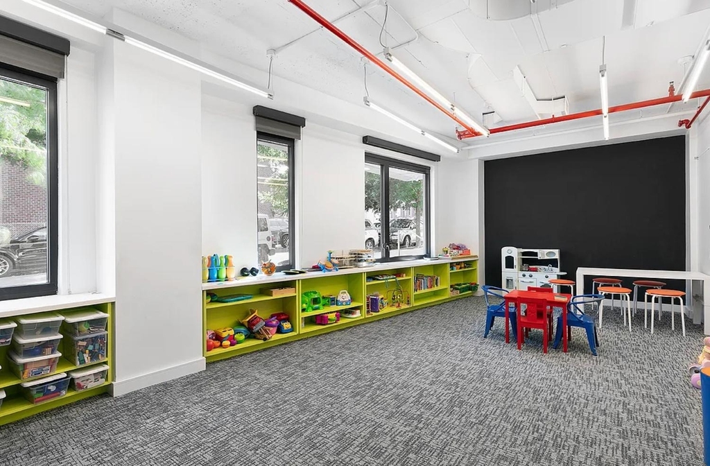 345 Carroll Street - Photo 11