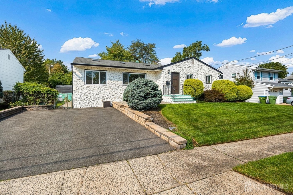 56 Rieder Road - Photo 2