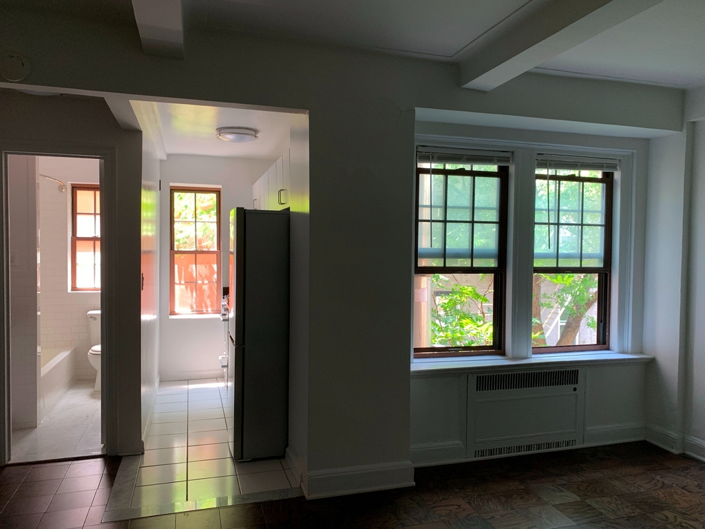 80 Cranberry Street - Photo 2