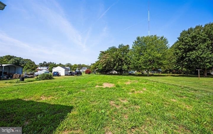 112 Hoyt Street - Photo 2