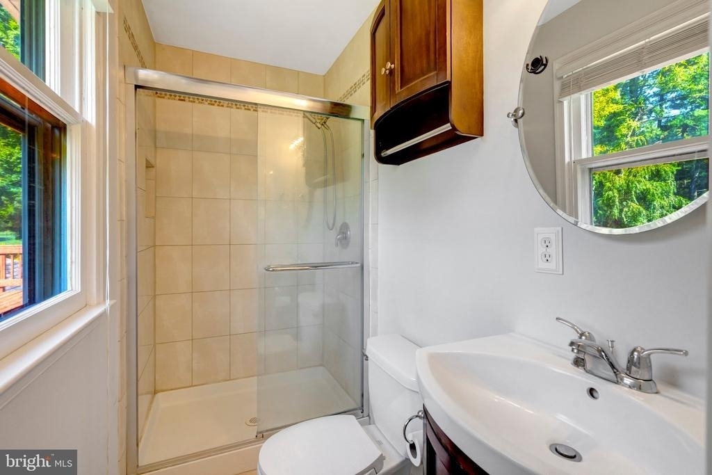 4570 Lawnvale Drive - Photo 12