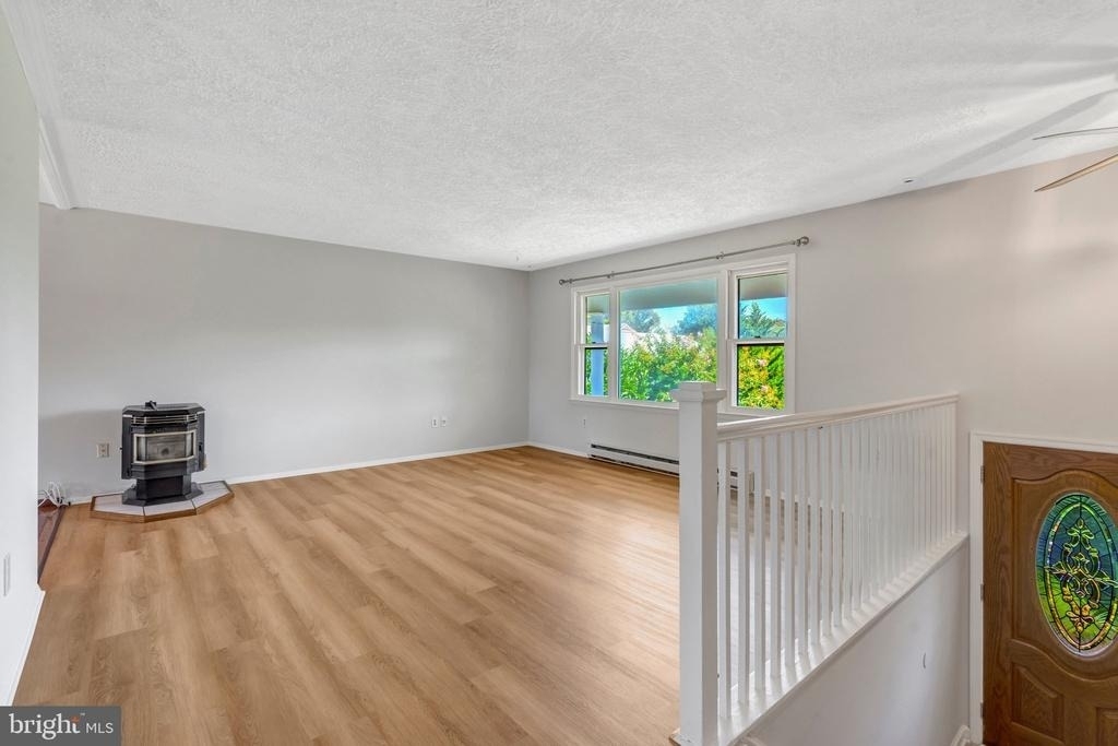 4570 Lawnvale Drive - Photo 5