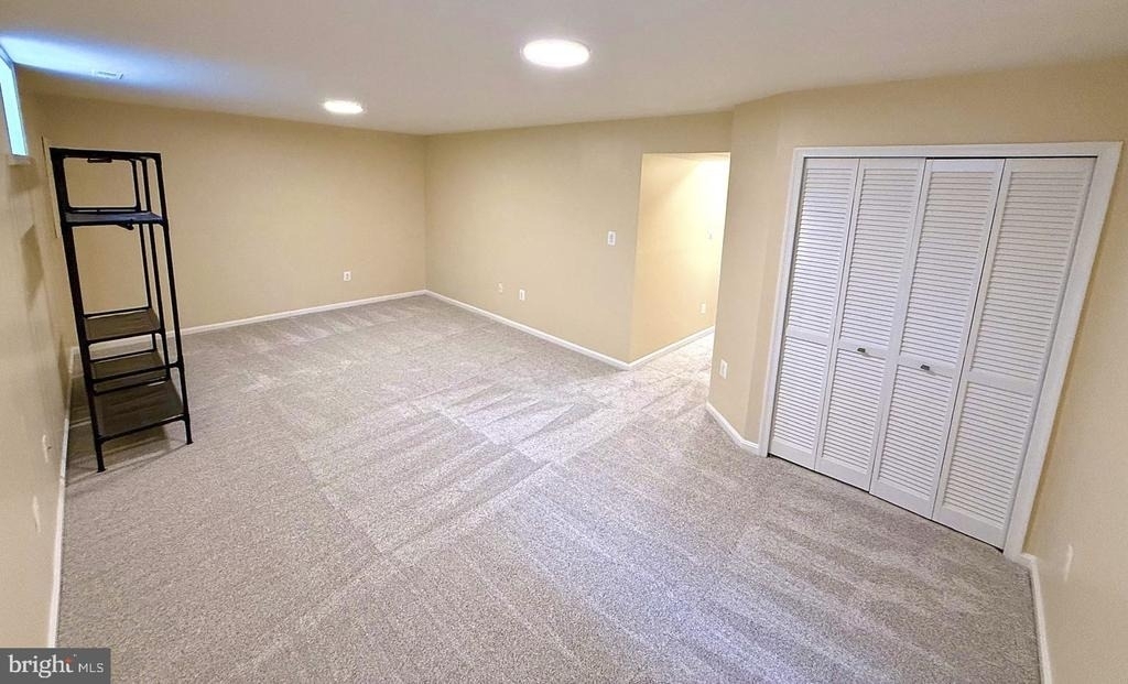 21780 Canfield Terrace - Photo 27